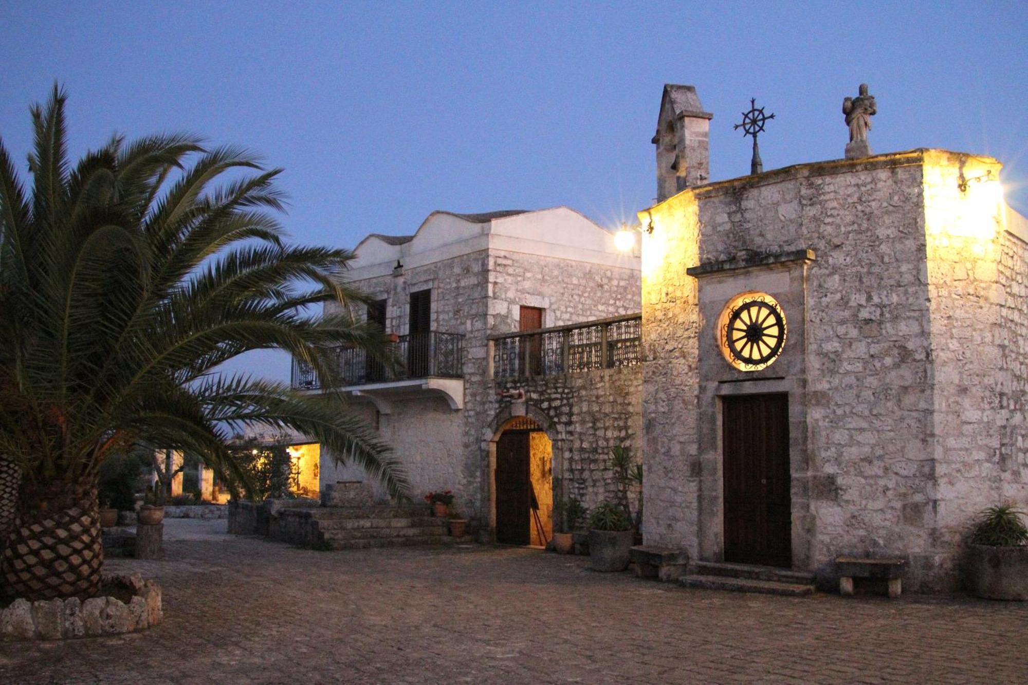 Masseria Tolla Ostuni Luaran gambar