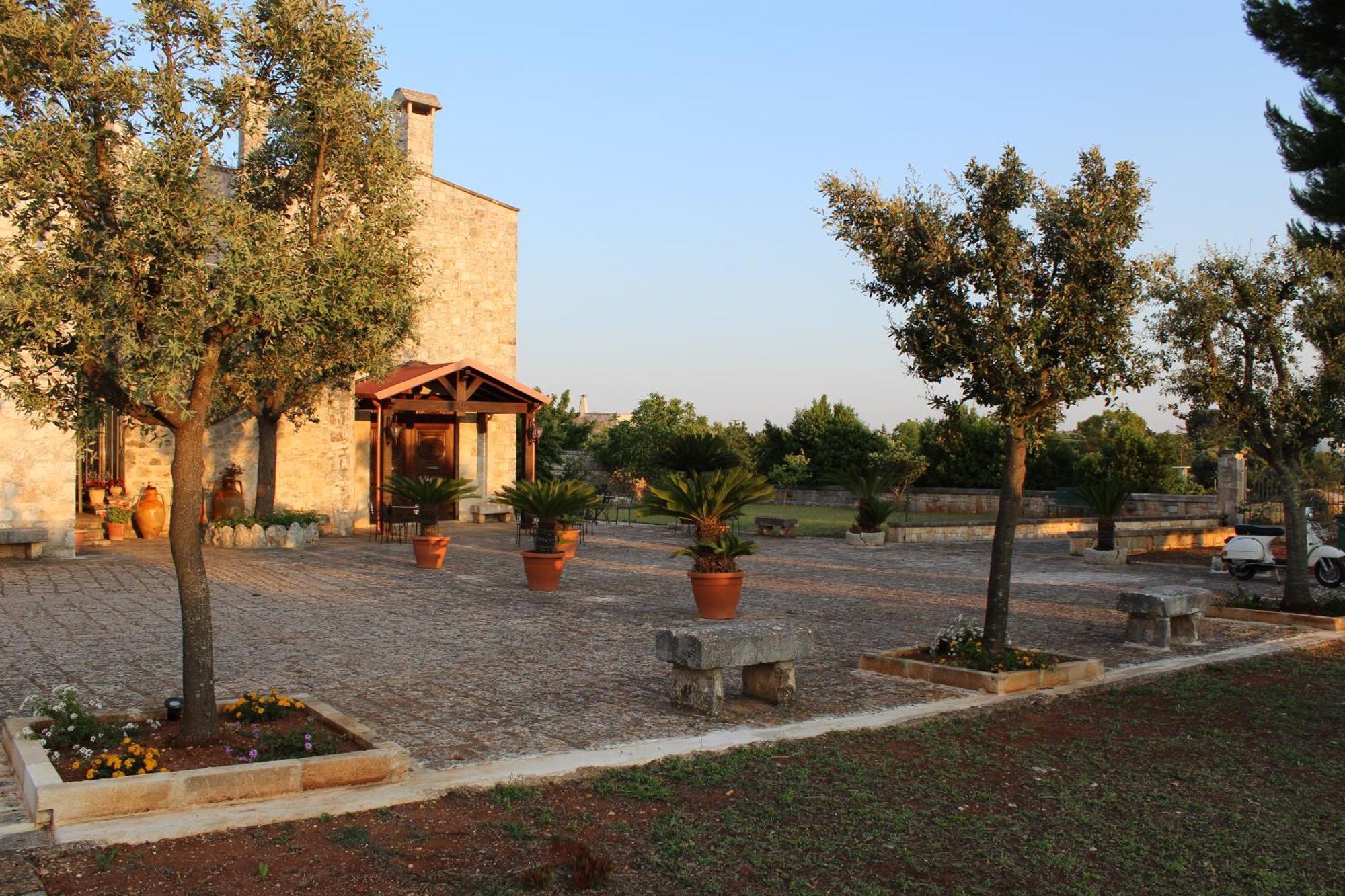 Masseria Tolla Ostuni Luaran gambar