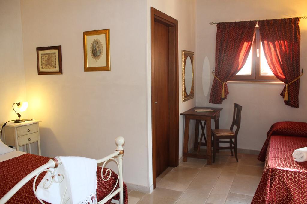 Masseria Tolla Ostuni Luaran gambar